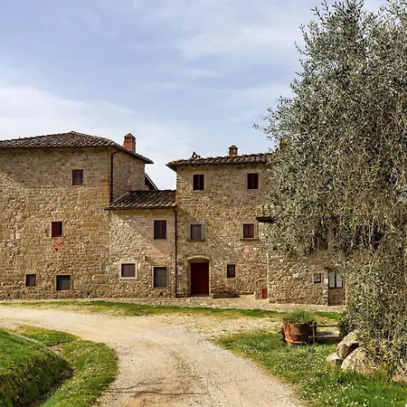 Palaia Con Piscina