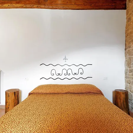 مزرعة للإقامة Palaia Con Piscina Pelago