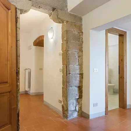مزرعة للإقامة Palaia Con Piscina *